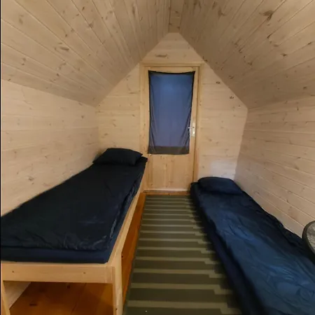 Metsajaerve Kaemping Campingplads Metsakuela